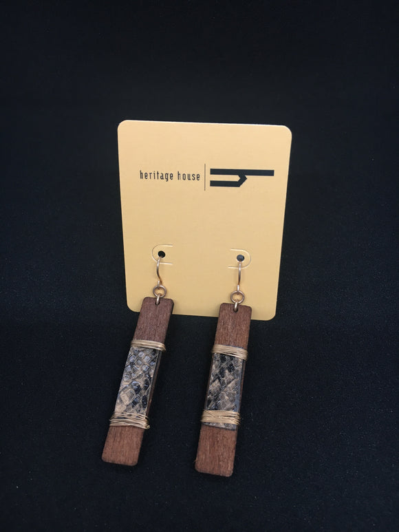 Wood, leather and wire Earrings